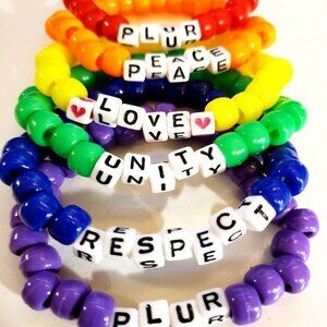PLUR Set Rainbow Kandi Bracelet Bundle